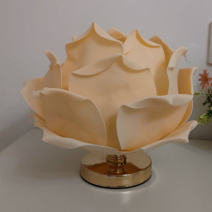 Rose Flower Bedside Table Lamp
