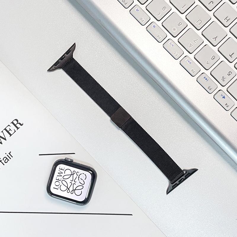 Apple Watch S7/S8 Thin Milanese Loop Strap for iWatch Series 9